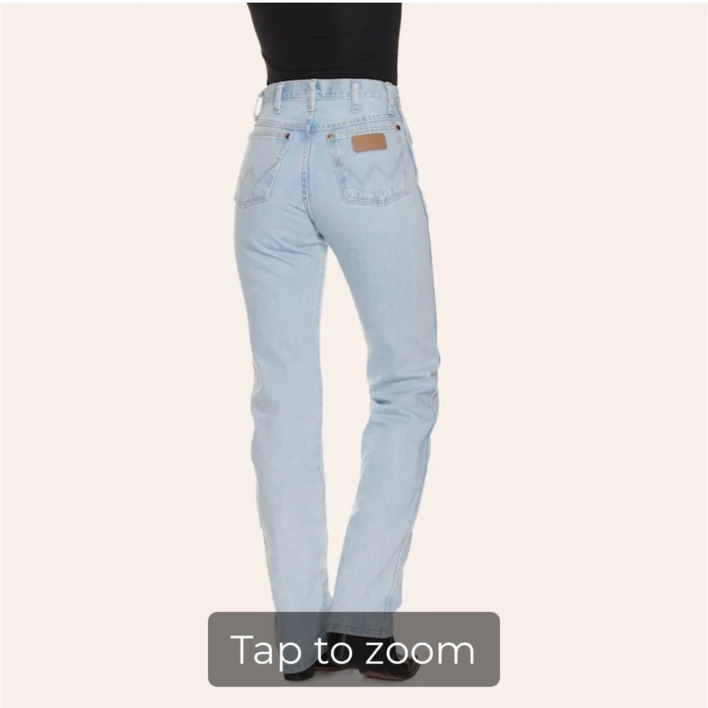 Wrangler Womens Cowboy Cut Bleach Natural Rise Slim fit Tapered Leg jeans